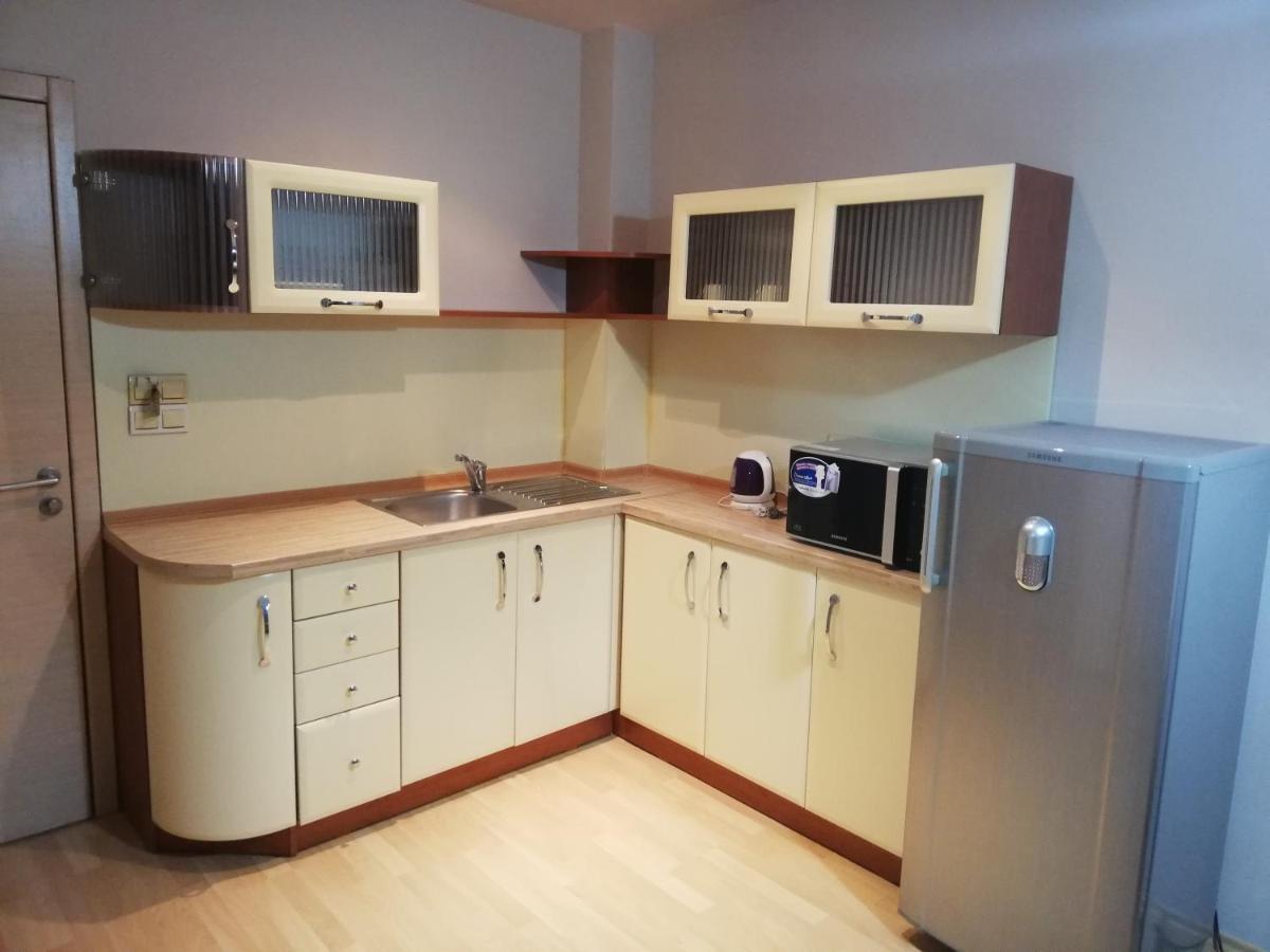 Apart Hotel Central Razgrad エクステリア 写真