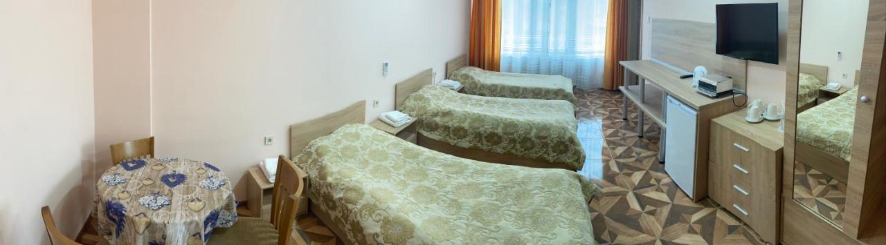 Apart Hotel Central Razgrad エクステリア 写真