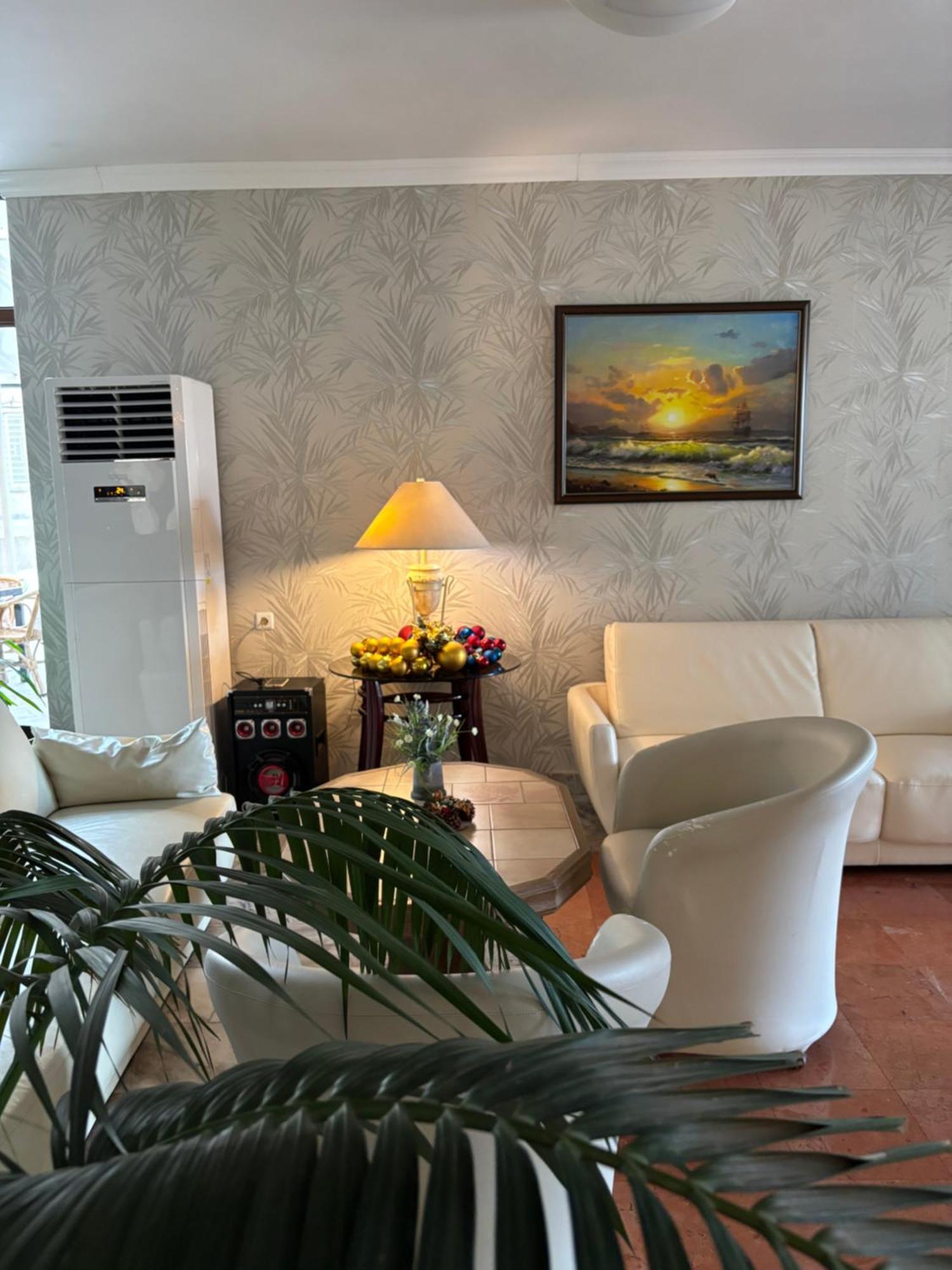 Apart Hotel Central Razgrad エクステリア 写真
